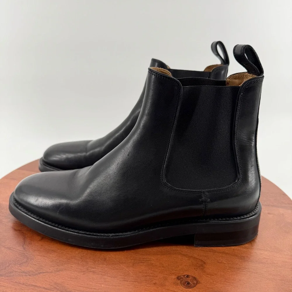 Club‎ Monaco Black Leather Chelsea Boots Made in Italy  Round Toe Men's Size 10